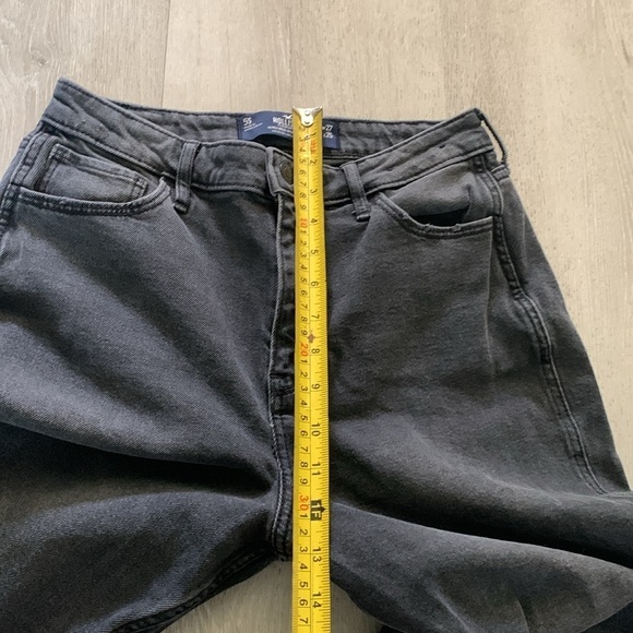 Hollister black gray raw Hem women’s ultra high rise mom‎ jeans  size 27 - Picture 7 of 13